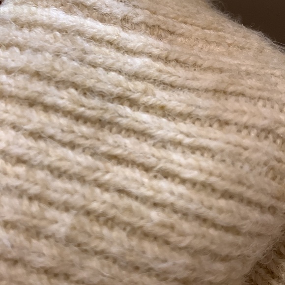 Old Navy sweater.#228 - Picture 12 of 12